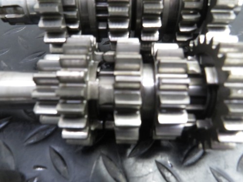 03 KAWASAKI KX 125 KX125 MOTOR TRANSMISIÓN EJE ENGRANAJES ¡¡BONITO!! 13127-1293 - Imagen 11 de 18