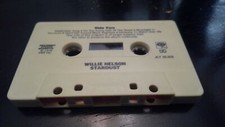 Willie Nelson - Stardust cassette ARTWORK IS INCLUDED GOOD CONDITION 