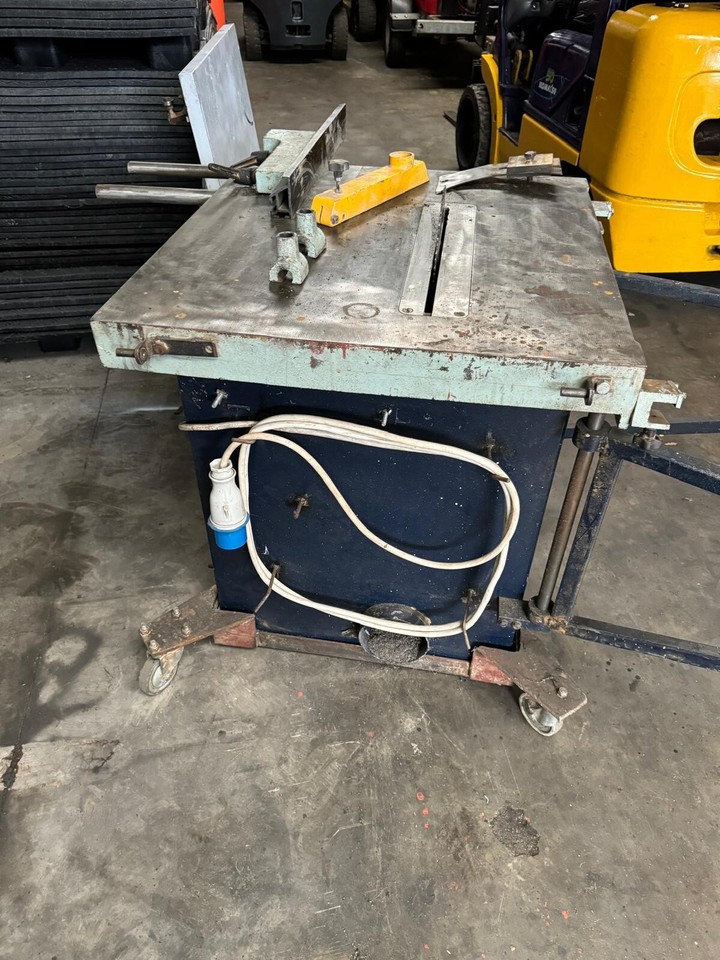 Sedgwick 300mm Sliding Panel Table Saw Single Phase Very Powerful Works