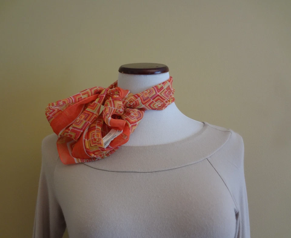 Bufanda Oblonga Semi Transparente Estampado Geométrico Seda Naranja Nordstrom De Colección Hecha en Italia Foto 2 de 4