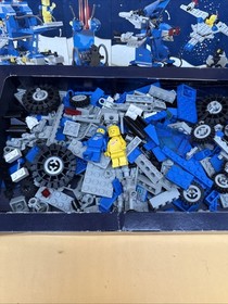 1985 LEGO FX Star Patroller 6931 66% Complete + Box