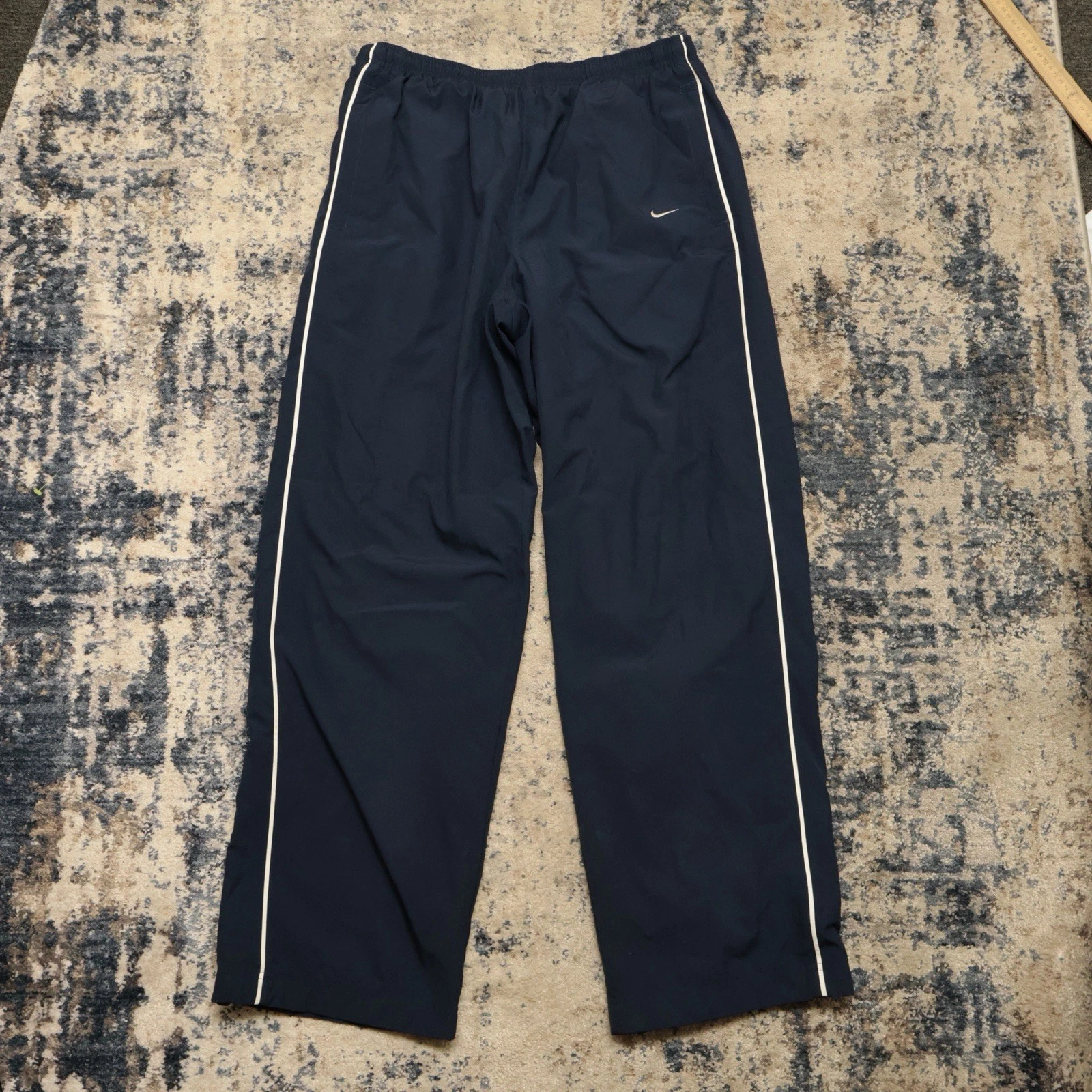 Vtg Nike Track Pants Mens L. Blue Baggy Wide Leg Logo Lined Pockets Great Cond
Opens in a new window