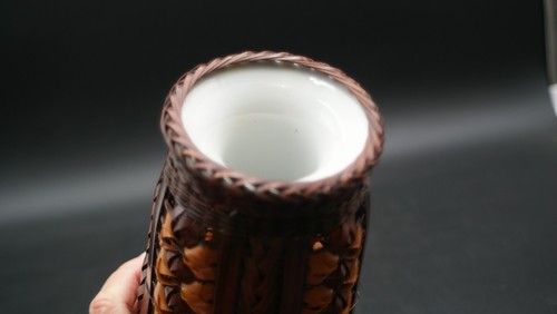 Chinese Vase Woven Rattan Wicker Basket with Glass Insert - Picture 3 of 6