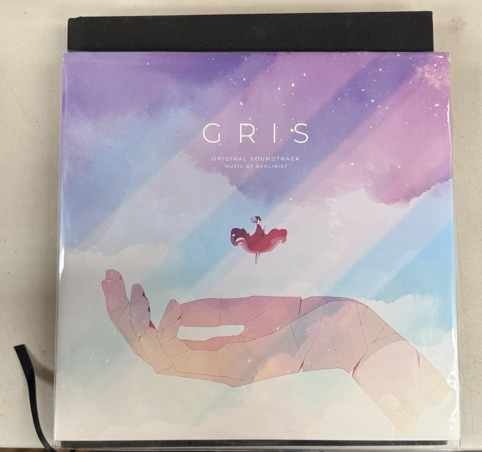 Libro de arte original Gris Signature Edition, caja de reserva, partitura y grabación Foto 2 de 4