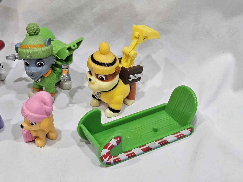 Lote de figuras de rescate de nieve Paw Patrol  Foto 2 de 4