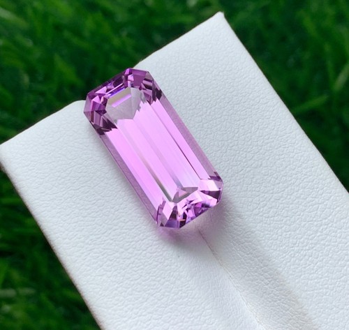 16 Carat Pink Kunzite Loose gemstone From Afghanistan - Picture 9 of 9