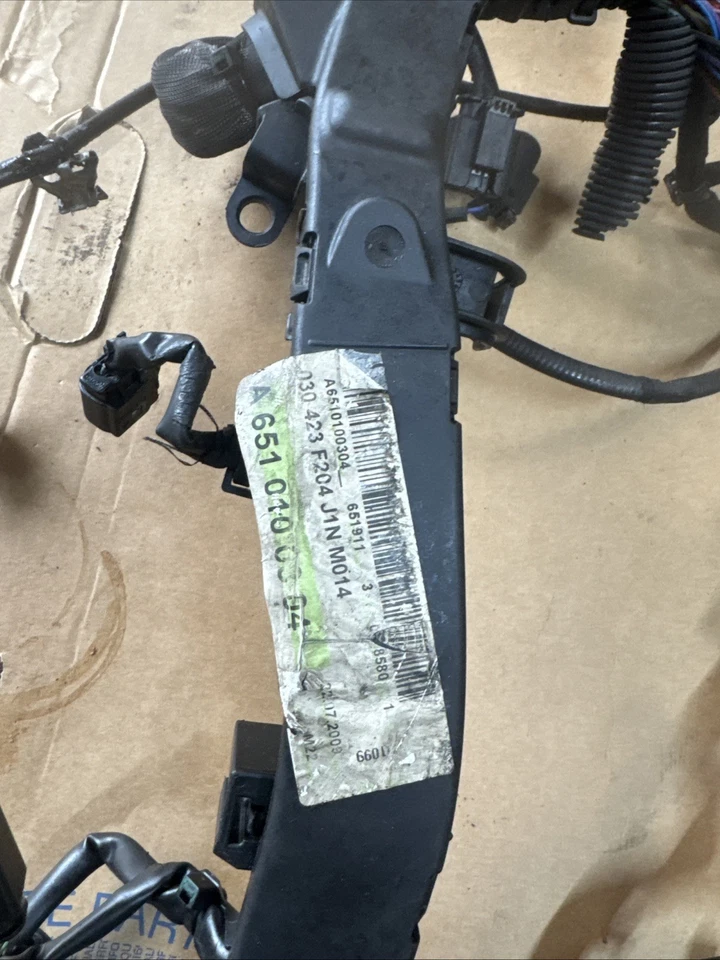 MERCEDES C CLASS W204 C250CDI 651.911 ENGINE WIRING LOOM HARNESS A6510102607 - Image 2 of 3