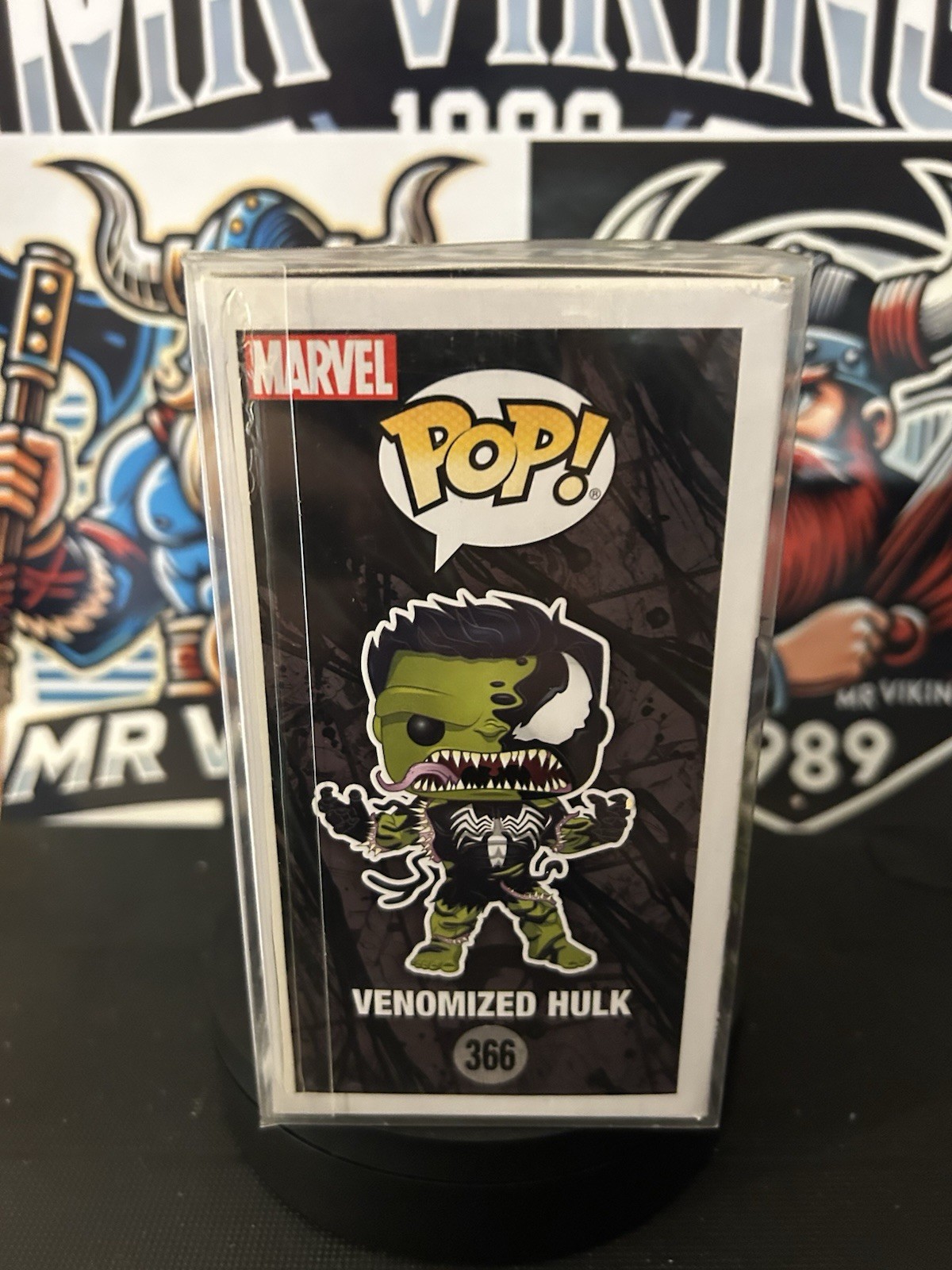 Venom 366 Venomized Hulk Hand Signed By Lou Ferrigno Funko Pop image 4