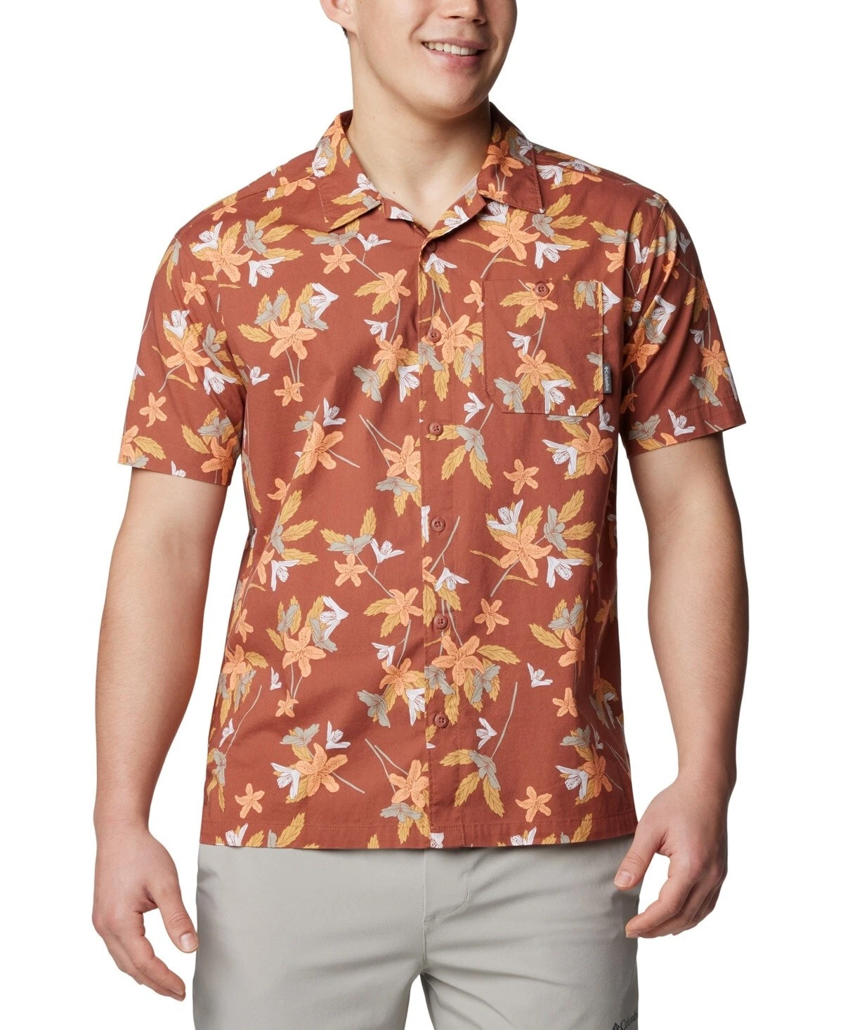 Columbia Men Regular fit Short Sleeve Button-Up Shirt Orange Floral, Medium