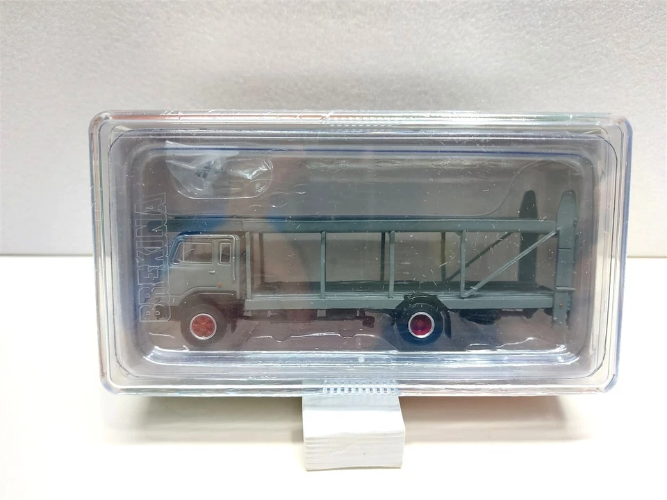 Camion Fiat 640 Serie Bisarca Trasporto Auto Fiat 642 del 1962 - 1/87 Brekina - Immagine 2 di 3