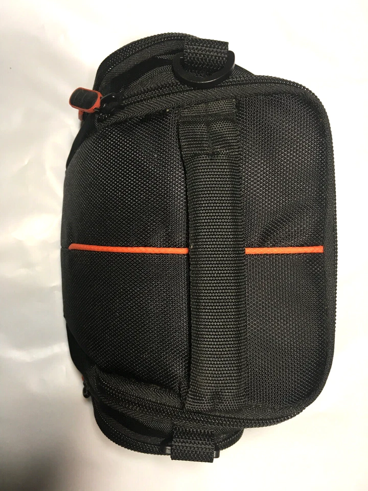 Vintage Retro Case Logic Camera Carry Case Bag Black and Orange - Image 4 of 4