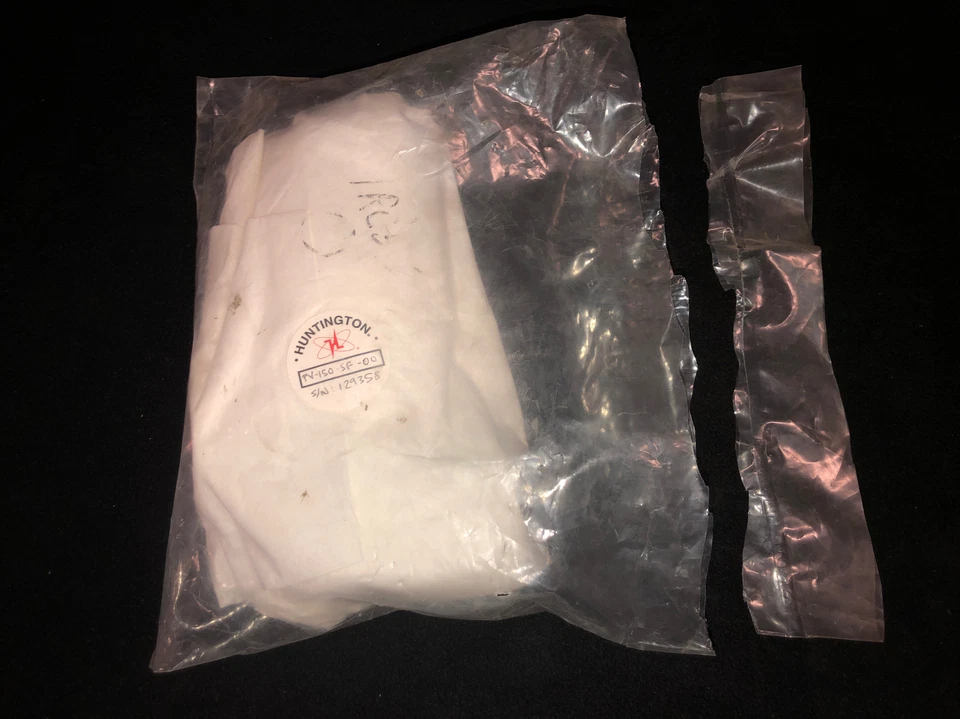 Nuevo laboratorio mecánico Huntington PVI-150-SF-00. Abrimos el paquete para fotos Foto 3 de 4