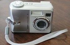 Kodak EasyShare C330 3.2MP Digital Camera 3x Optical Zoom Tested Works