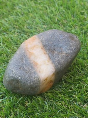 Natürlicher Wunschstein, Strandstein, Glücksbringer Hochzeitsstein 340g (C5)