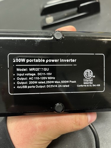 BESTEK Adapter 100-220V to 110V Voltage Converter 250W BLACK - Picture 3 of 4