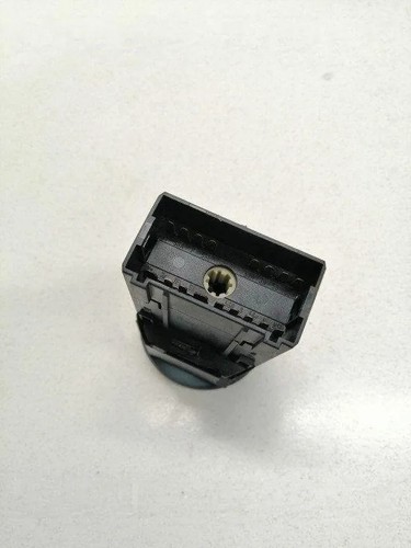 VW POLO Sedan 9N Scheinwerferschalter 6Q0941531B 1.90 Diesel 2003 17120796