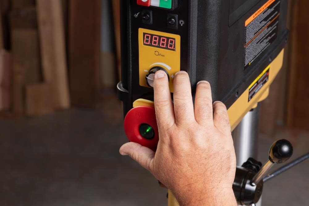 Powermatic 2815Fs Variable Speed Floor Standing Drill Press