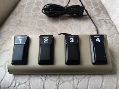 Behringer FS114 Fußpedalschalter Gold Controller mit 4 Preset Tasten 