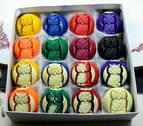 Hand Carved Head Human Owl Skull in Billiard Pool Ball 1 Set of 16/ 52mm - Picture 5 of 7