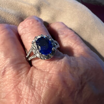 European and American Noble Luxury Flower adjustable ring in A size 7