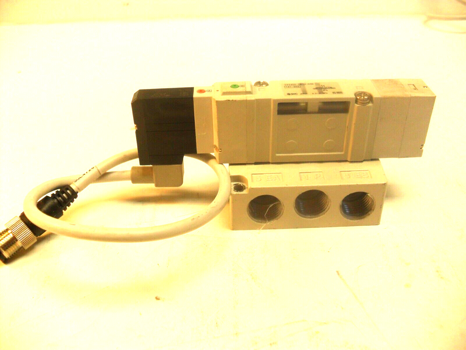 SMC SV3400-5W1U-03N valve w/subplate,