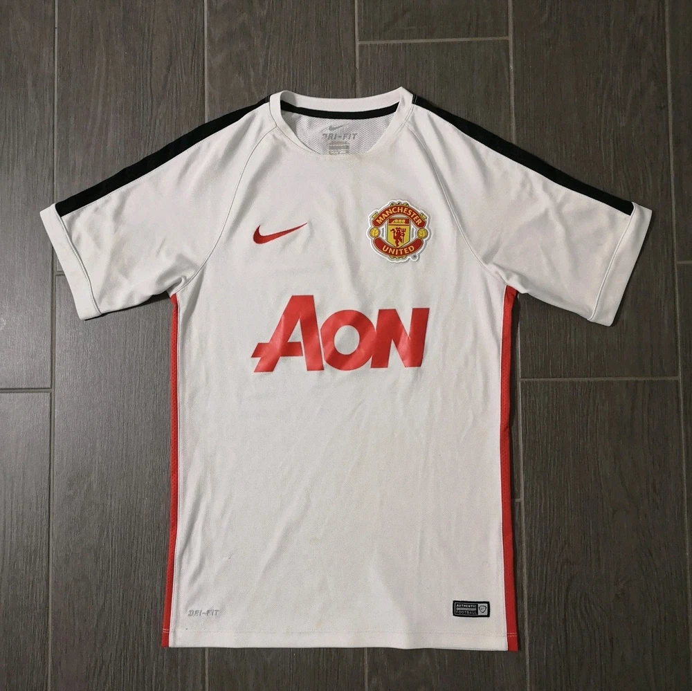 Manchester United Trikot Größe: S 2014/15 Trikot Fußball Streatwear Nike Fans