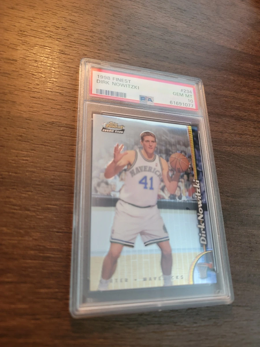 Dirk Nowitzki Basketball Grade 10 Rookie Sports Trading Cards