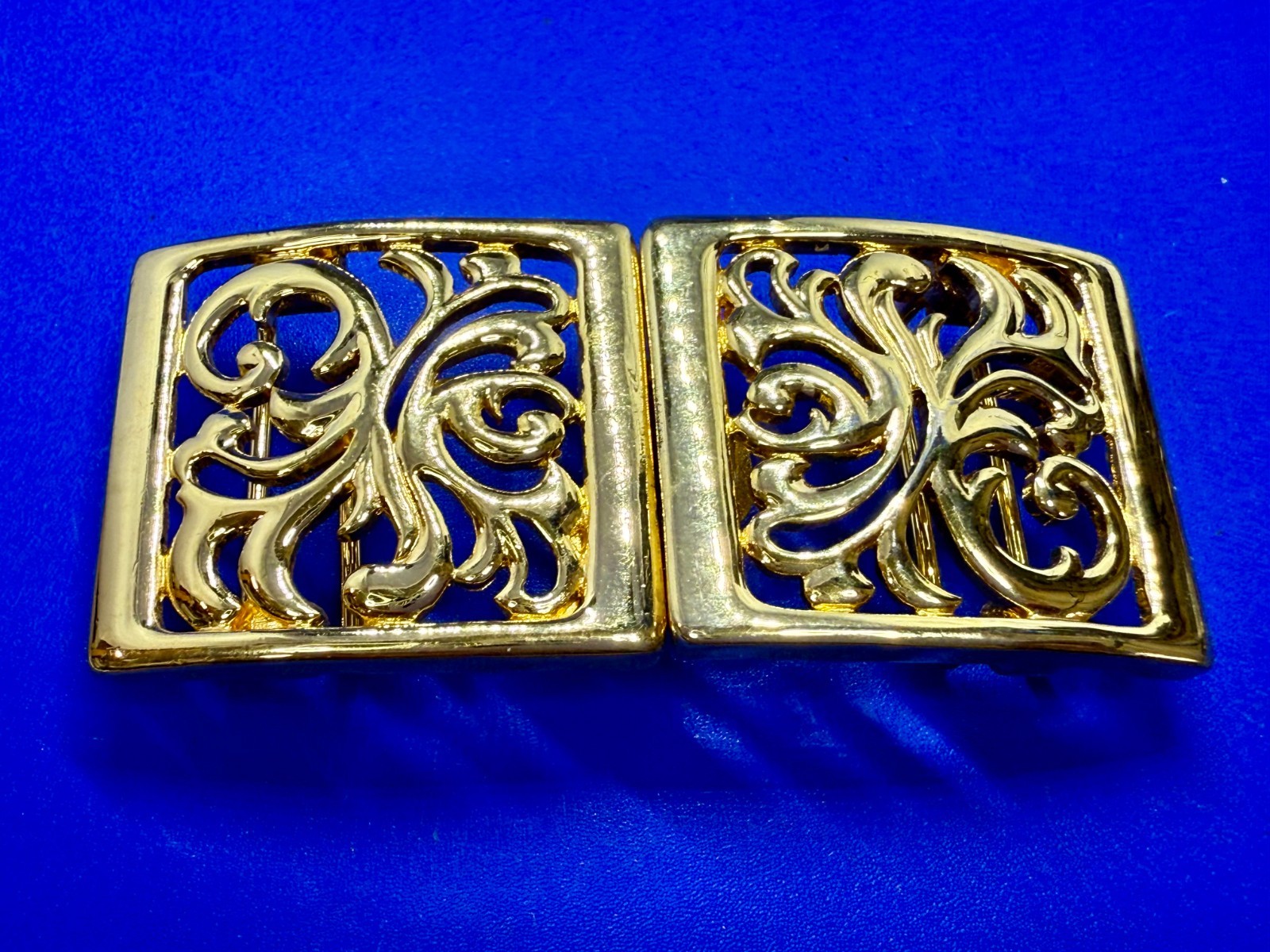 Modernest Square Openwork  Interlocking Two Piece… - image 3