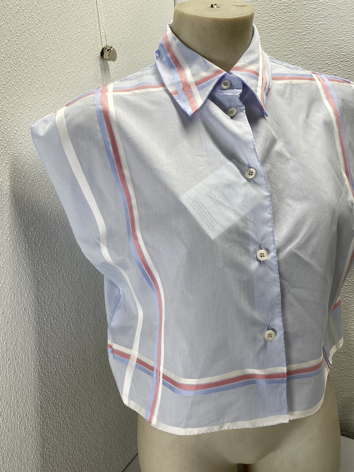 Prada Womens Bastista Check Cropped Cotton Shirt Size 8/IT 44 Blue/Pink thumbnail 3