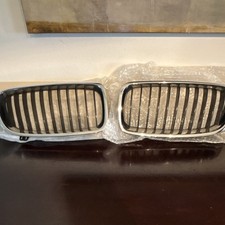 2014 Bmw 3 Series Front Kidney Grille Chrome Surround Black Slats 2014 Bmw 3 Series Front Kidney Grille Chrome Surround Black Slats