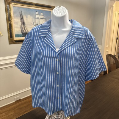 Riley & Rae Blue Striped Short-Sleeve Button-Up Shirt Size Large