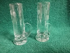 2 Vtg Floral Etched Crystal Cordial Liqueur Aperitif Glasses w Handles Floral