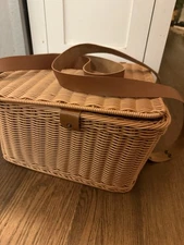 Kovot Poly-Wicker Picnic Basket | Measures 14" x 12" x 7.5"
