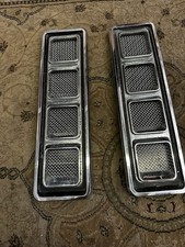 1968 - 1969 Original Camaro Ss Hood Louvers Hood Scoops Good Drivers