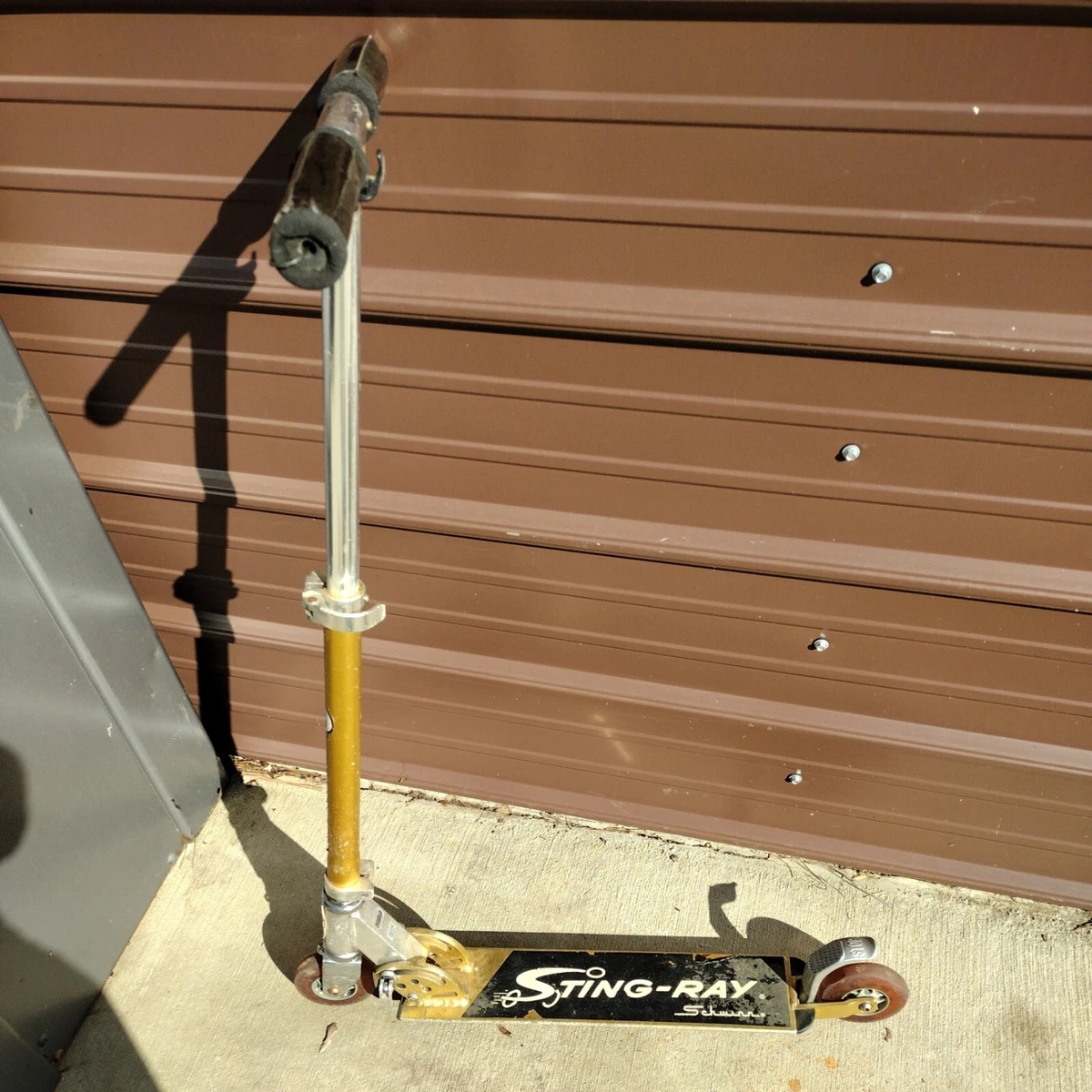 Vintage schwinn 2025 stingray scooter