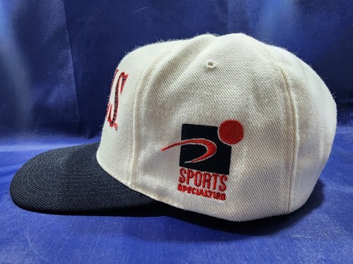 Vintage Sports Specialties Chicago Bulls Mütze Laser Schatten Druckknopflasche Kappe - Bild 3 von 10