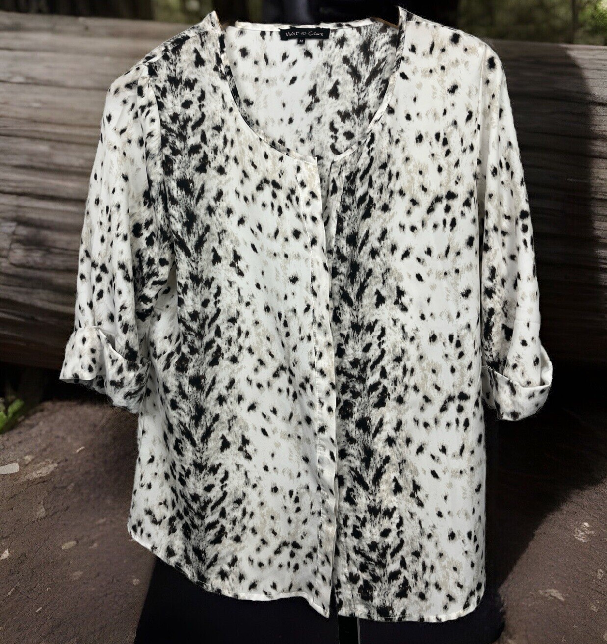 Violet & Claire Top Button Up Blouse Snow Leopard B/W Medium Trap Mob Wife
