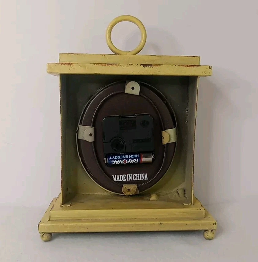 Reloj Londres amarillo metal envejecido Hobby Lobby Foto 3 de 4