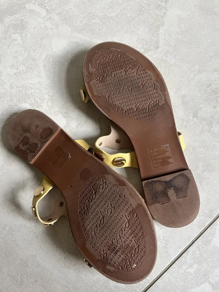 Sandalias/chanclas Kensie sin cordones amarillo/dorado Manette 7 cuero Foto 3 de 4