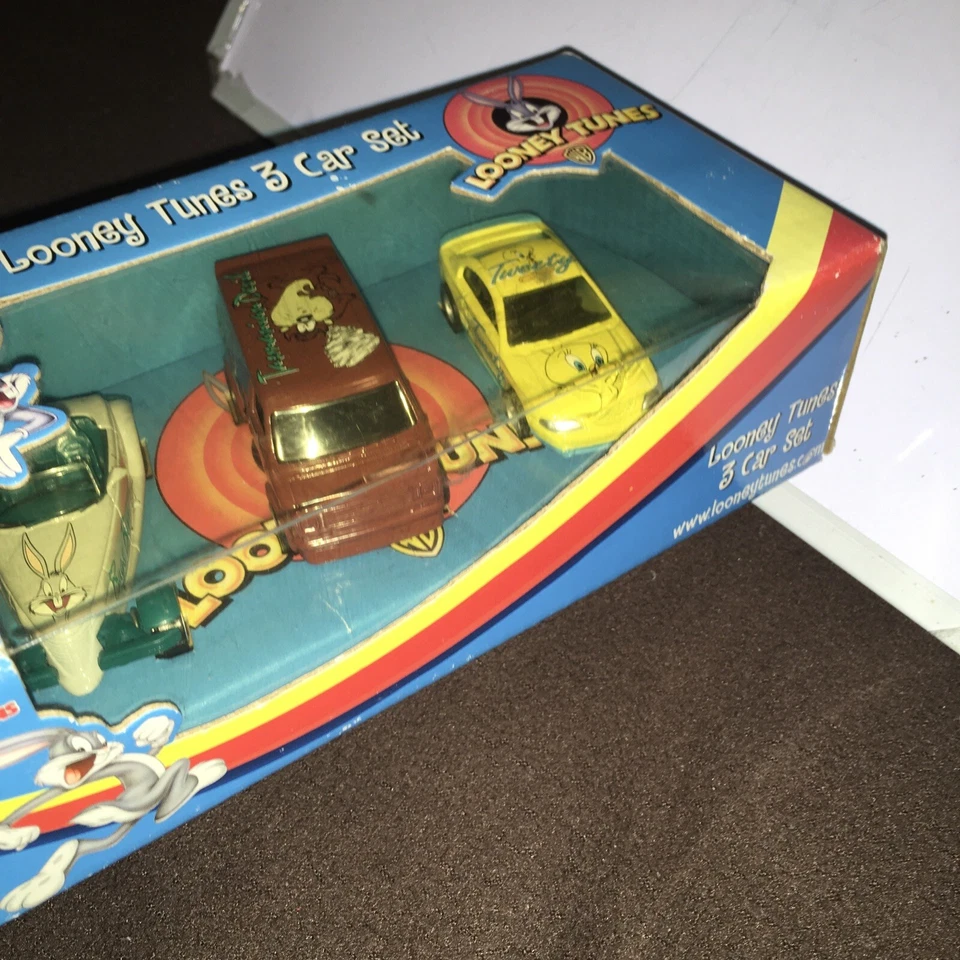 2002 Racing Champions Looney Tunes 3 Car Set New Bugs Bunny Tweety Tazz — 第 4/4 张图片