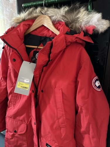 Canada Goose Hooded Parka - Picture 2 of 3
