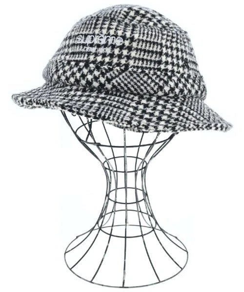 Chapeau Supreme blanc x noir (plaid pluvier) S/M 2200470480069