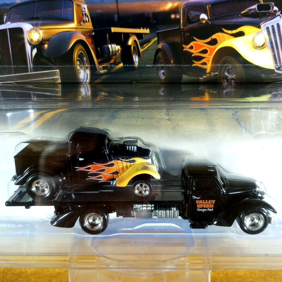 Hot Wheels Premium Car Culture Team Transport '33 Willys Speed
