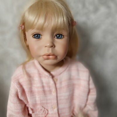 Künstlerpuppe  ''Amelie'' Susan Lipp. Vollvinyl 