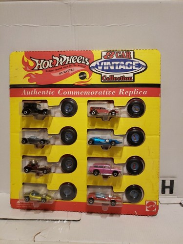 1993 Hot Wheels 8 Car Vintage 