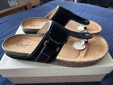 Image of BNIB Clarks Rosilla Dover Black Suede Toe Post Sandals Size 6 D  / 39.5