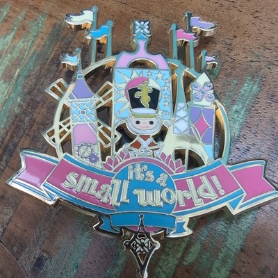 It's a Small World Disney Pin Anstecker Metall Souvenir Disneyland Paris, Neu.