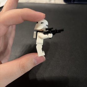 LEGO First Order Snowtrooper Minifigure 75126 sw0701 Star Wars CMF Lot A4