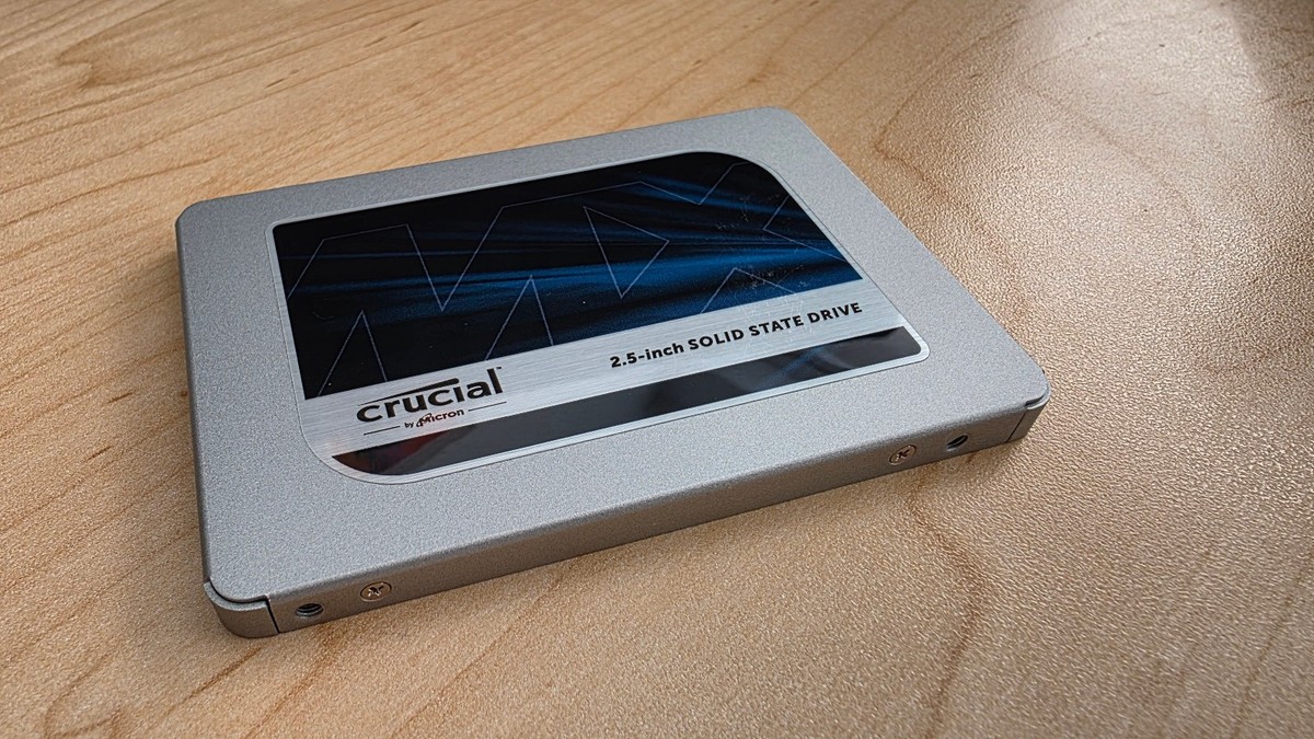 Buy Crucial MX500 2TB Internal SATA 6GB 2.5'' (CT2000MX500SSD1