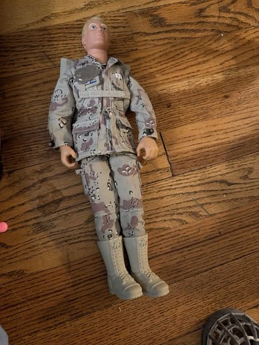 Hasbro ‘92 GI Joe General Duke Doll Backpack Desert Fatigues Jacket,Boots,Tags